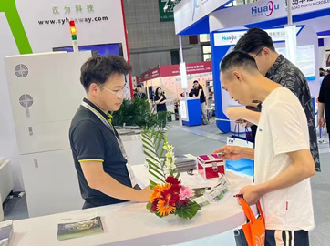 划片机厂家携手VIP888官网，发展了主题为“传统文化衔接现实”的航天日科普活动